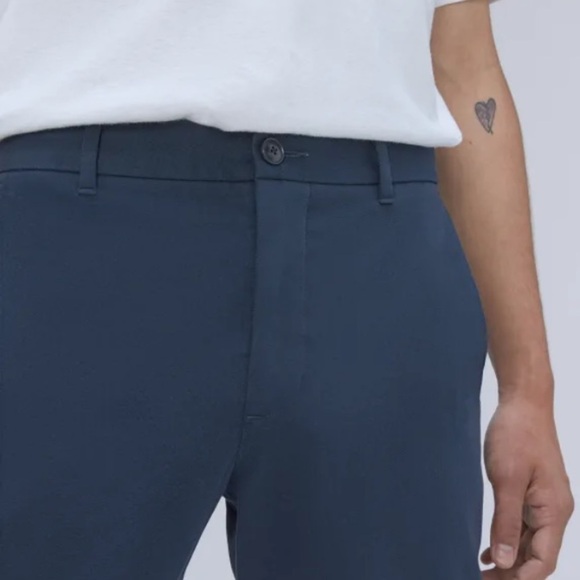 Everlane Mens Performance Chino Uniform Pant - Picture 3 of 11